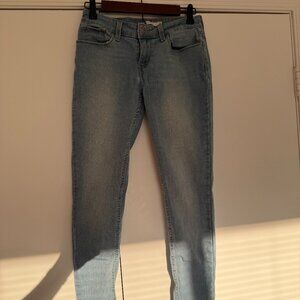 Levi Strauss & Co 535 Super Skinny Women's Jeans Light Blue Size 28